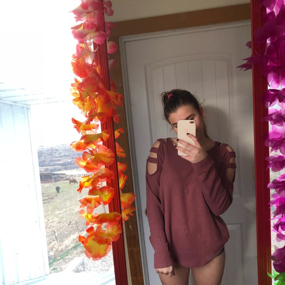 WILLING TO TRADE🌙